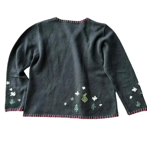 Northern Isles Wool Santa Dragging Tree in Snow Christmas Sweater Size M - Picture 2 of 7